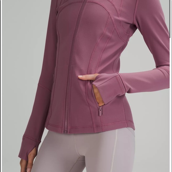 Define Jacket 
Luon - Picture 4 of 7